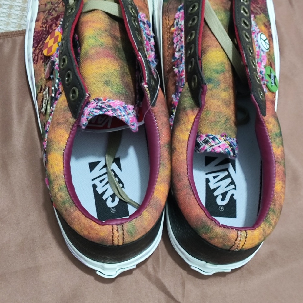 Vans Multicolor Tie-Dye Low Top Sneakers with Black Accents - Picture 7 of 10